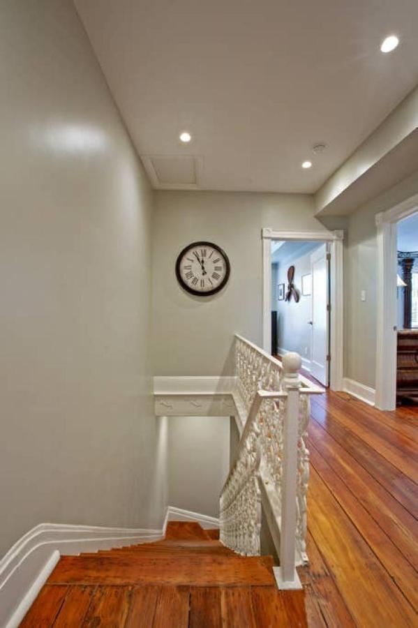 Newly Renovated 4 Bed 3 Bath And 2 Parking Spots Villa Savannah Eksteriør billede